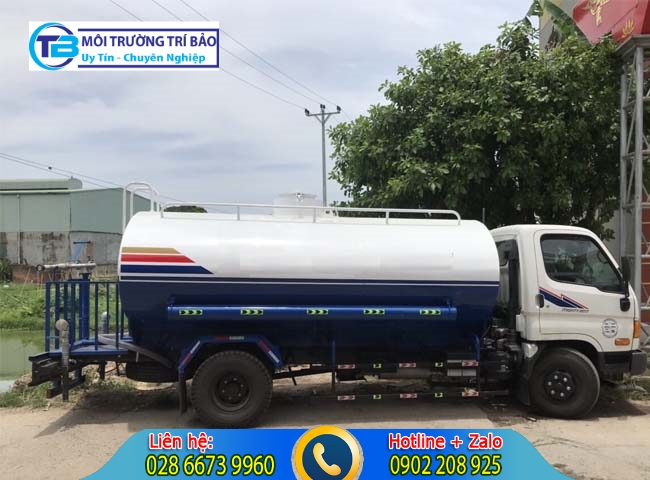 Chi phí thuê xe bồn vận chuyển bùn vi sinh có đắc không?