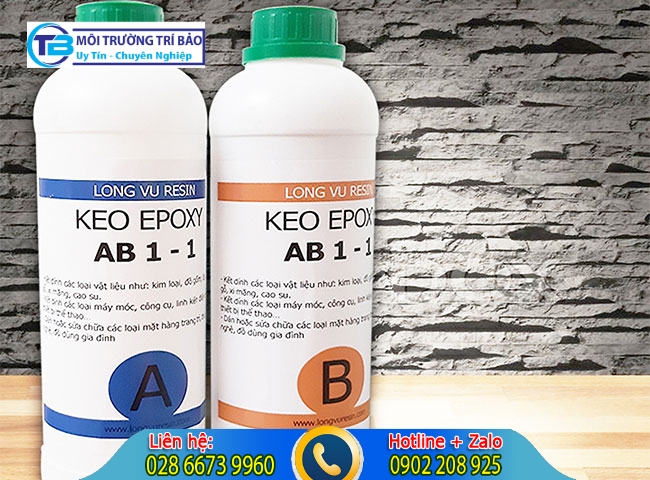 D&ugrave;ng keo Epoxy d&aacute;n bồn cầu bị nứt hiệu quả