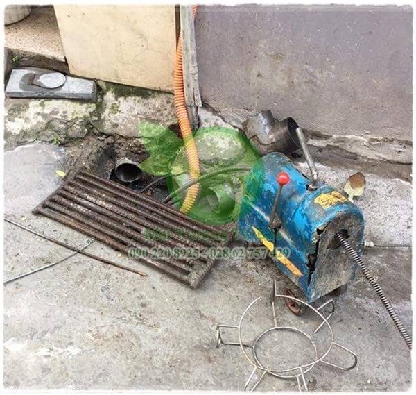 Thi công rút hầm cầu Tiền Giang.