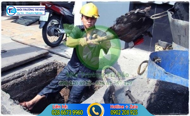 Thi công hố ga ngăn mùi.