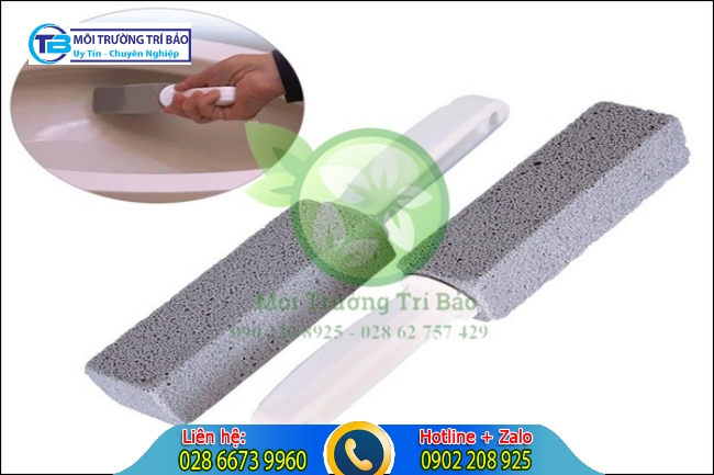 C&aacute;ch vệ sinh bồn cầu đ&uacute;ng c&aacute;ch bằng đ&aacute; bọt