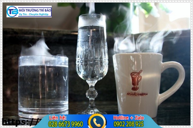 Sử dụng giấm ăn v&agrave; chanh.