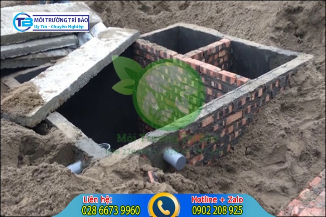 vị tr&iacute; x&acirc;y bể phốt