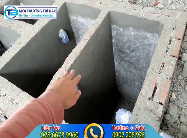 Cơ chế xử l&yacute; nước thải sinh hoạt bằng bể tự hoại
